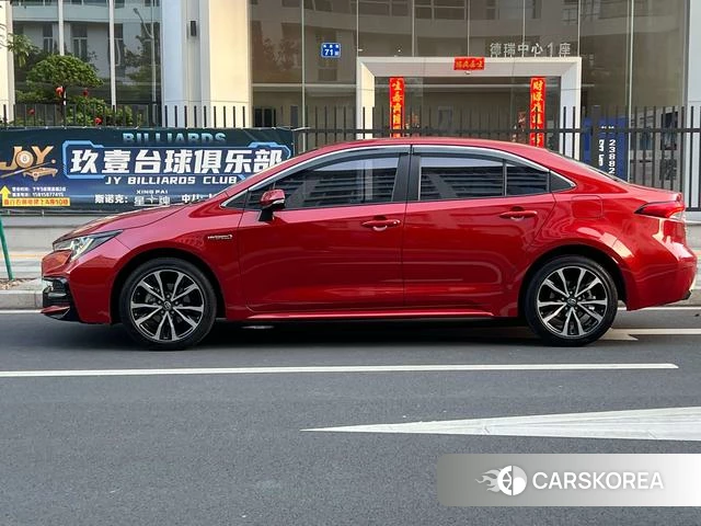Toyota Lei Ling 2022 Красный из Китая, фото 3