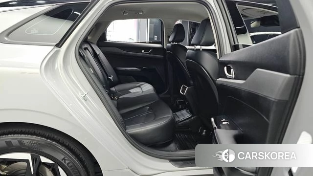 Kia The New K5 3rd generation 2026 Серебристо-серый из Кореи, фото 3