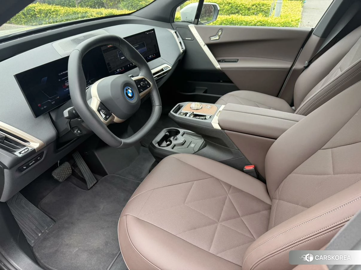 BMW iX 2023 Белый из Китая, фото 3