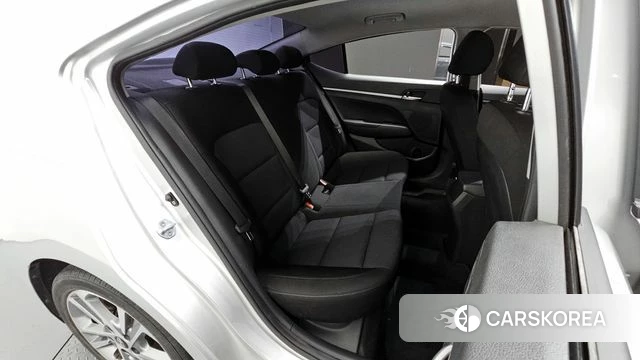 Hyundai Avante AD 2018 Серебряный из Кореи, фото 3