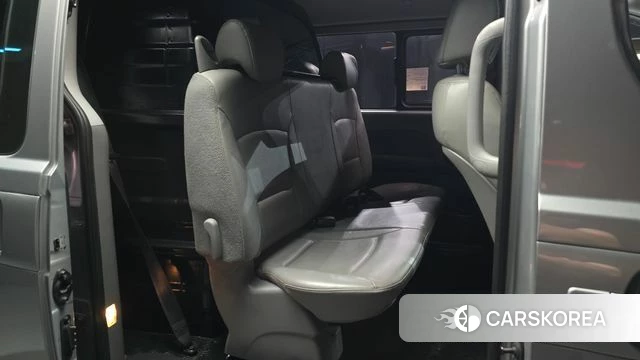 Hyundai The New Grand Starex 2019 Серебряный из Кореи, фото 3