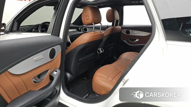 Mercedes-Benz GLC-Class X253 2022 Белый из Кореи, фото 3