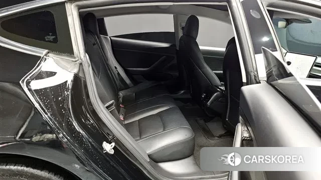 Tesla Model 3 2020 Черный из Кореи, фото 3