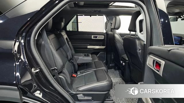 Ford Explorer 6th Generation 2021 Черный из Кореи, фото 3