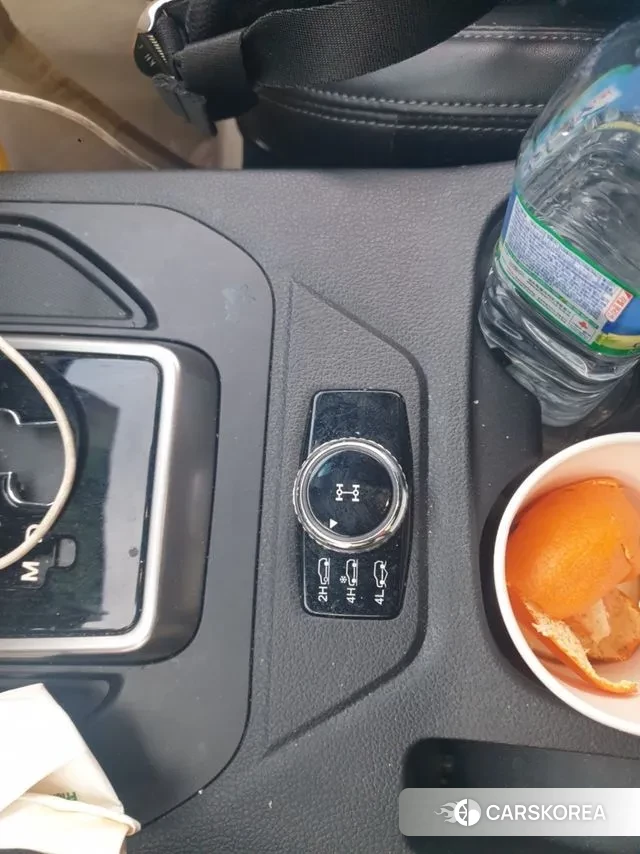 Ssangyong The New Rexton Sport 2024 Золотой двухцветный из Кореи, фото 3