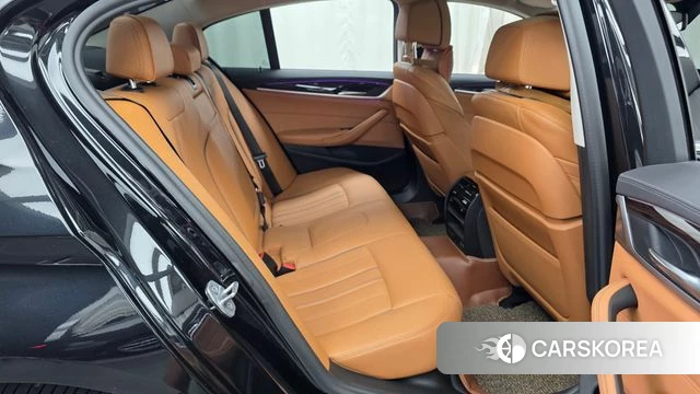 BMW 5 Series (G30) 2020 Черный из Кореи, фото 3