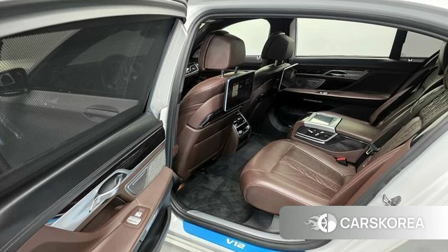 BMW 7 Series (G11) 2018 Белый из Кореи, фото 3