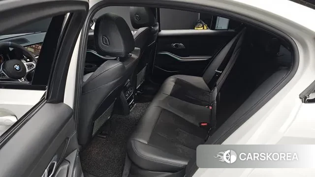 BMW 3 Series (G20) 2019 Белый из Кореи, фото 3