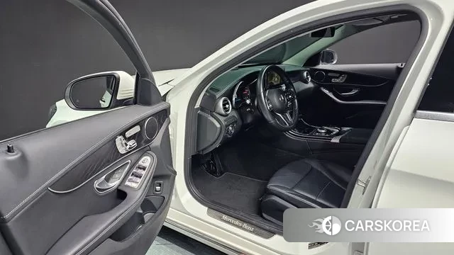 Mercedes-Benz C-Class W205 2019 Белый из Кореи, фото 3