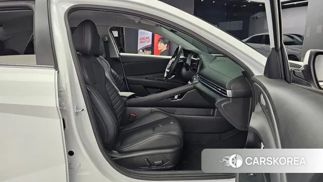 Hyundai The New Avante (CN7) 2025 Белый из Кореи, фото 3