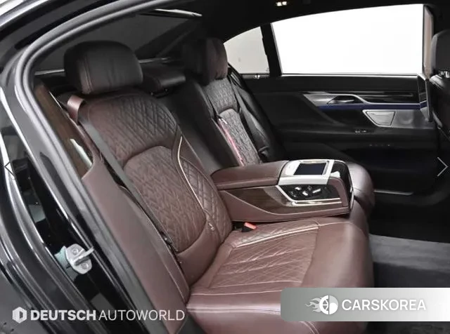 BMW 7 Series (G11) 2021 Черный из Кореи, фото 3