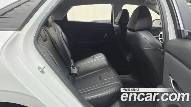 Hyundai Avante (CN7) 2021 Белый из Кореи, фото 3