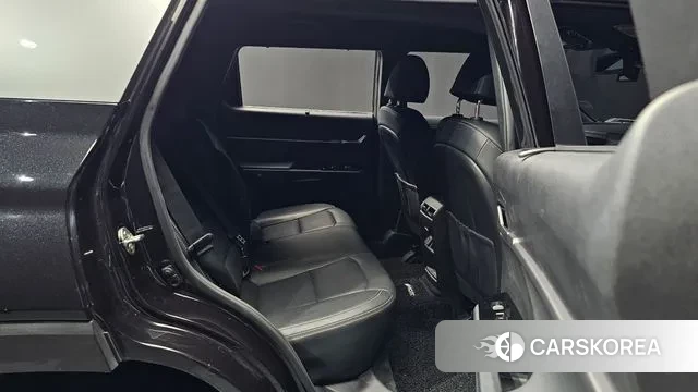 Ssangyong Torres 2022 Черный из Кореи, фото 3