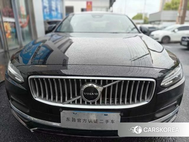 Volvo S90 2024 Черный из Китая, фото 3