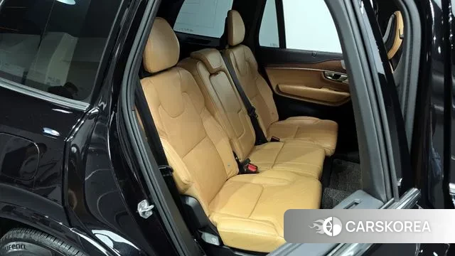 Volvo XC90 second Generation 2019 Черный из Кореи, фото 3
