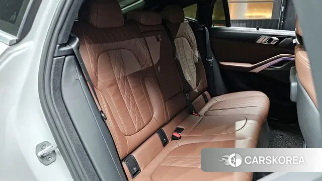 BMW X6 (G06) 2023 Белый из Кореи, фото 3