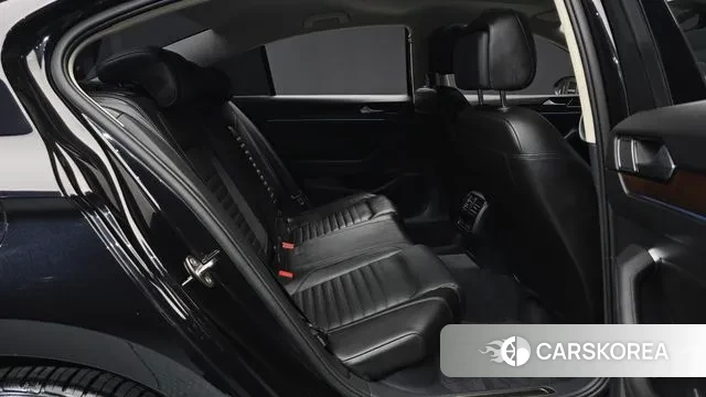 Volkswagen Passat GT (B8) 2018 Черный из Кореи, фото 3