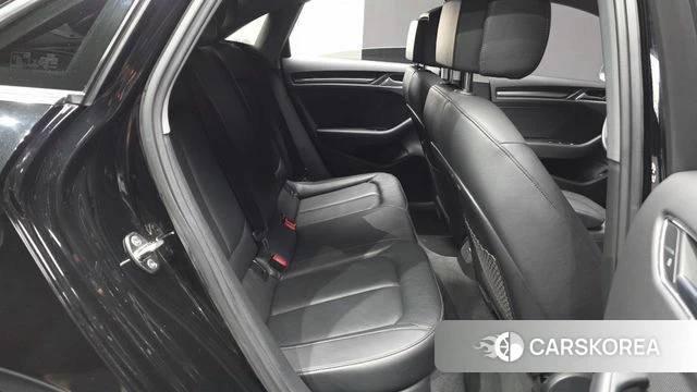 Audi New A3 2020 Черный из Кореи, фото 3