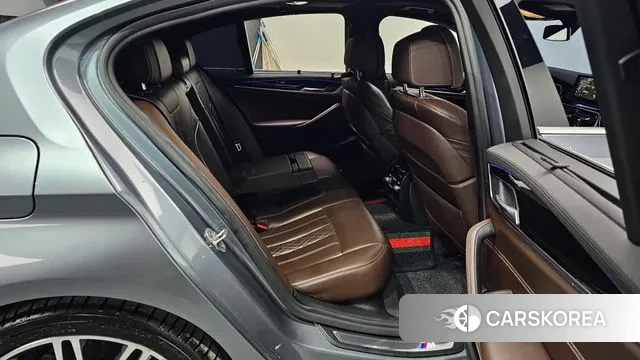 BMW 5 Series (G30) 2019 Серый из Кореи, фото 3