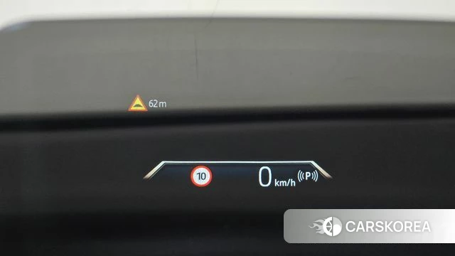 BMW 2 Series Active Tourer (U06) 2024 Белый из Кореи, фото 3