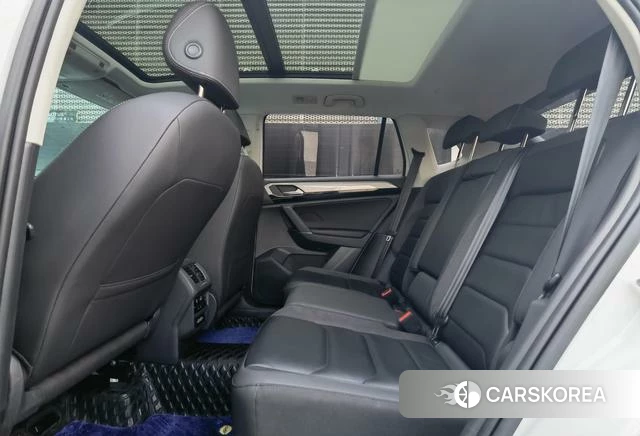Volkswagen Tanyue 2022 Белый из Китая, фото 3