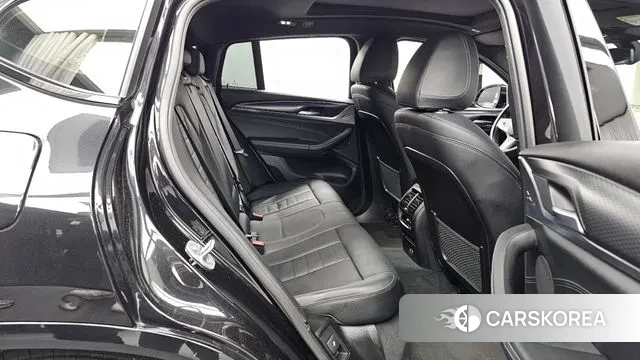 BMW X4 (G02) 2023 Черный из Кореи, фото 3