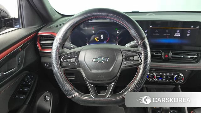 Chevrolet (GM Daewoo) The New Trail Blazer 2023 Черный из Кореи, фото 3