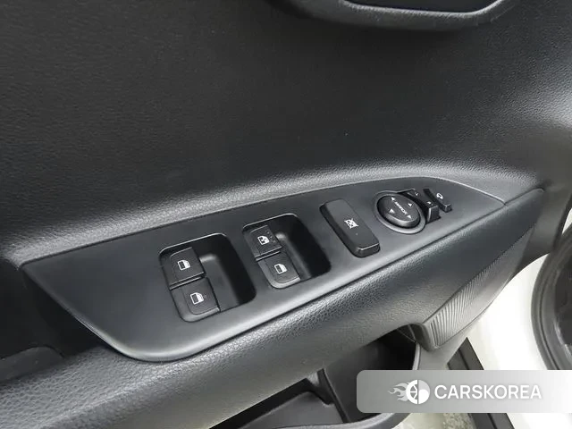 Kia Stonic 2020 Белый из Кореи, фото 3