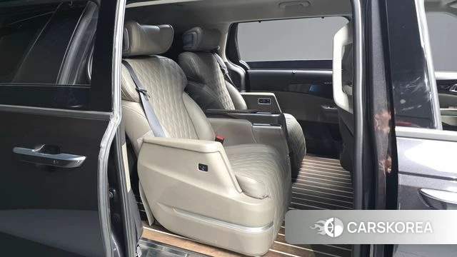 Kia The New Carnival 4th Generation 2024 Серый из Кореи, фото 3