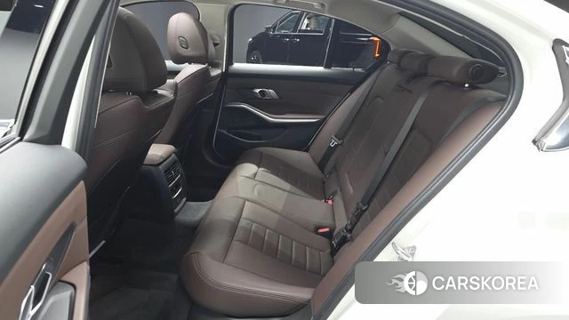 BMW 3 Series (G20) 2022 Белый из Кореи, фото 3