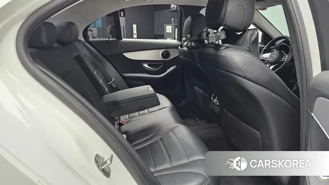 Mercedes-Benz C-Class W205 2020 Белый из Кореи, фото 3