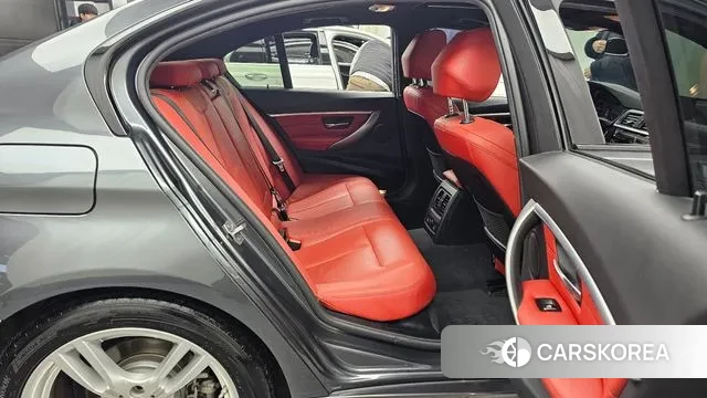 BMW 3 Series (F30) 2018 Серый из Кореи, фото 3