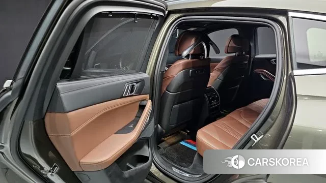 BMW X6 (G06) 2022 Темно-зеленый из Кореи, фото 3