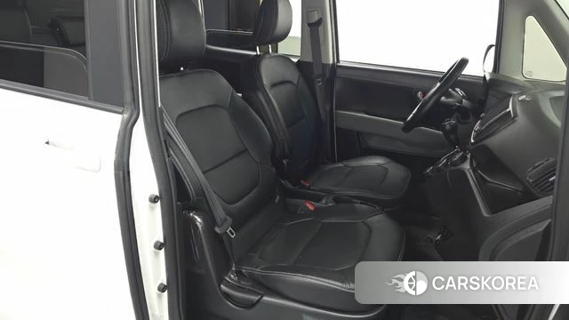 Kia The New Kia Ray 2023 Белый из Кореи, фото 3