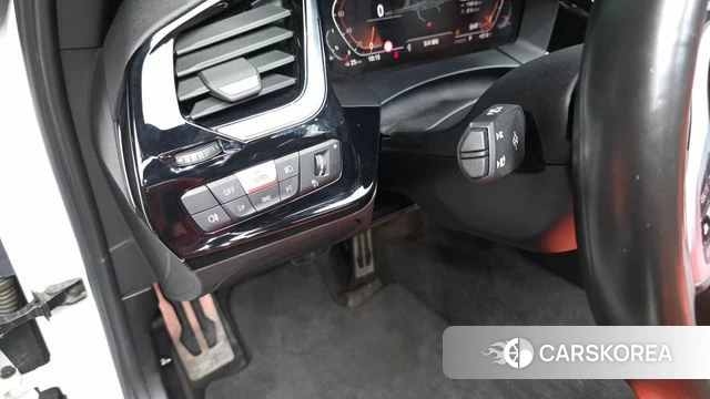 BMW Z4 (G29) 2019 Белый из Кореи, фото 3