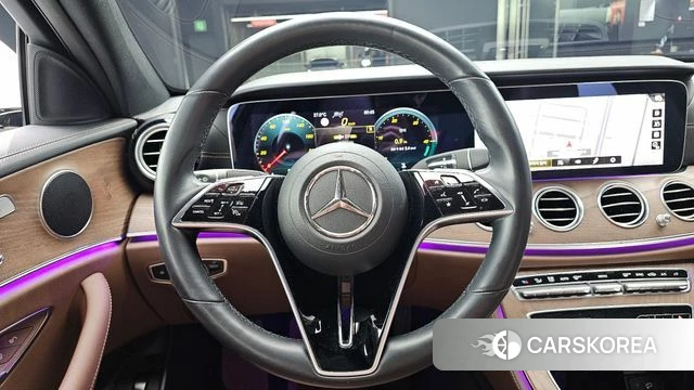 Mercedes-Benz E-Class W213 2021 Белый из Кореи, фото 3