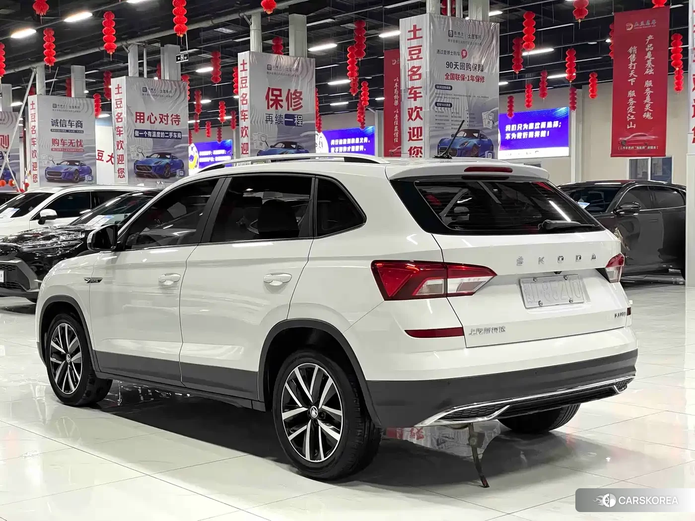Skoda Komick 2023 Белый из Китая, фото 3