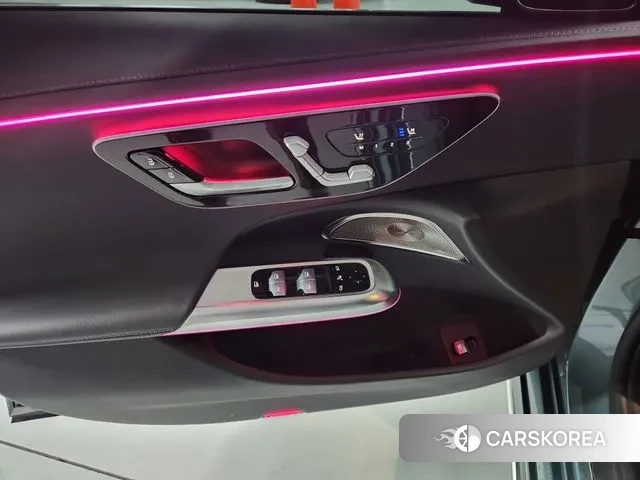 Mercedes-Benz E-Class W214 2024 Синий нефрит из Кореи, фото 3