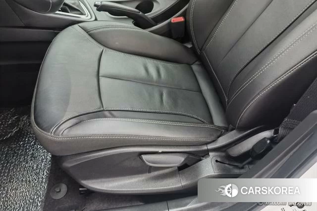 Buick Yinglang 2019 Белый из Китая, фото 3