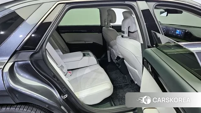 Hyundai Grandeur Hybrid (GN7) 2023 Серый из Кореи, фото 3