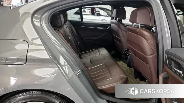 BMW 5 Series (G30) 2021 Серый из Кореи, фото 3