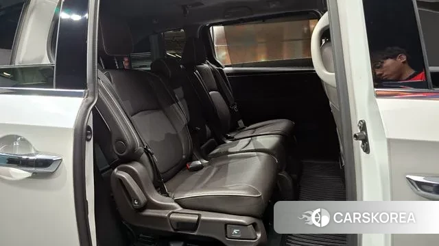 Honda Odyssey 2021 Белый из Кореи, фото 3