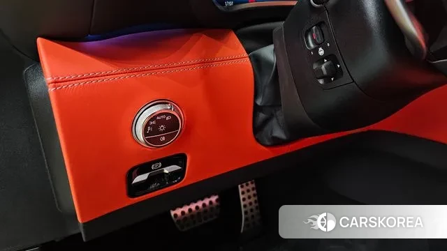 Mercedes-Benz SL-Class R232 2023 Желтый из Кореи, фото 3