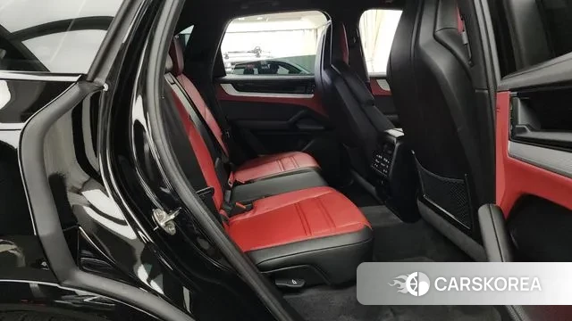 Porsche Cayenne (PO536) 2024 Черный из Кореи, фото 3