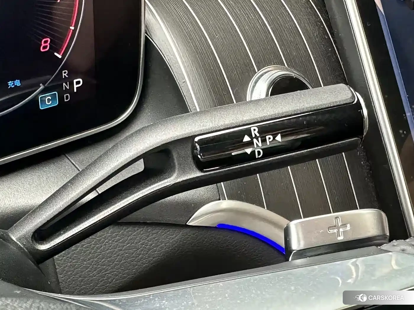 Mercedes-Benz GLC 2024 Белый из Китая, фото 3