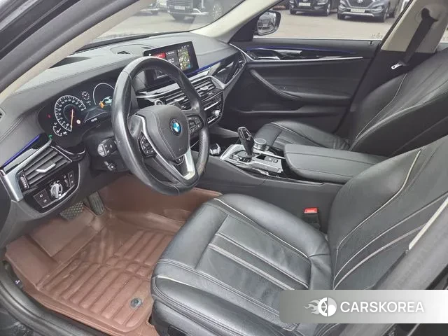 BMW 5 Series (G30) 2019 Черный из Кореи, фото 3
