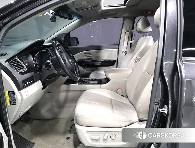 Kia The New Carnival 2018 Серый из Кореи, фото 3