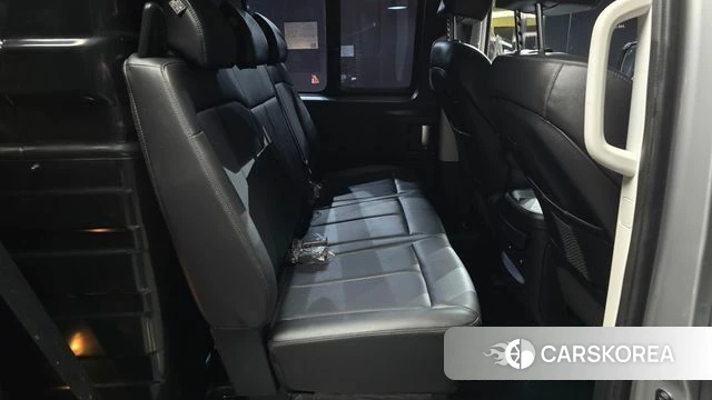 Hyundai Staria 2023 Серебряный из Кореи, фото 3