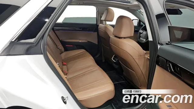 Hyundai Grandeur Hybrid (GN7) id 2632957 из Кореи 3