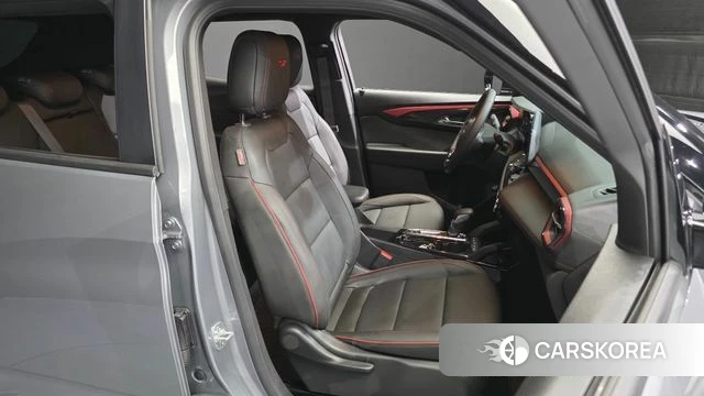 Chevrolet (GM Daewoo) The New Trail Blazer 2024 Серый из Кореи, фото 3